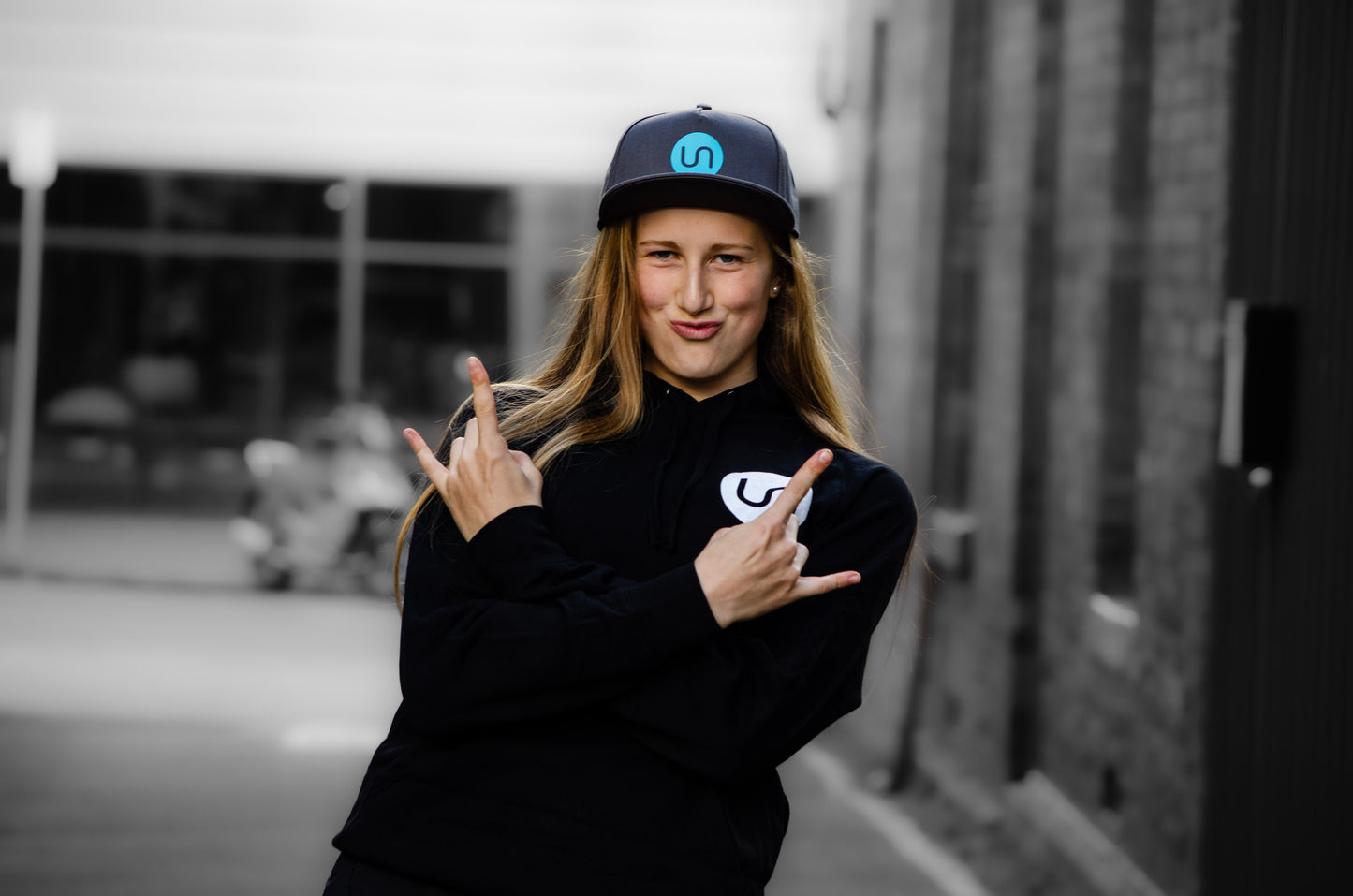 Sprung Cap