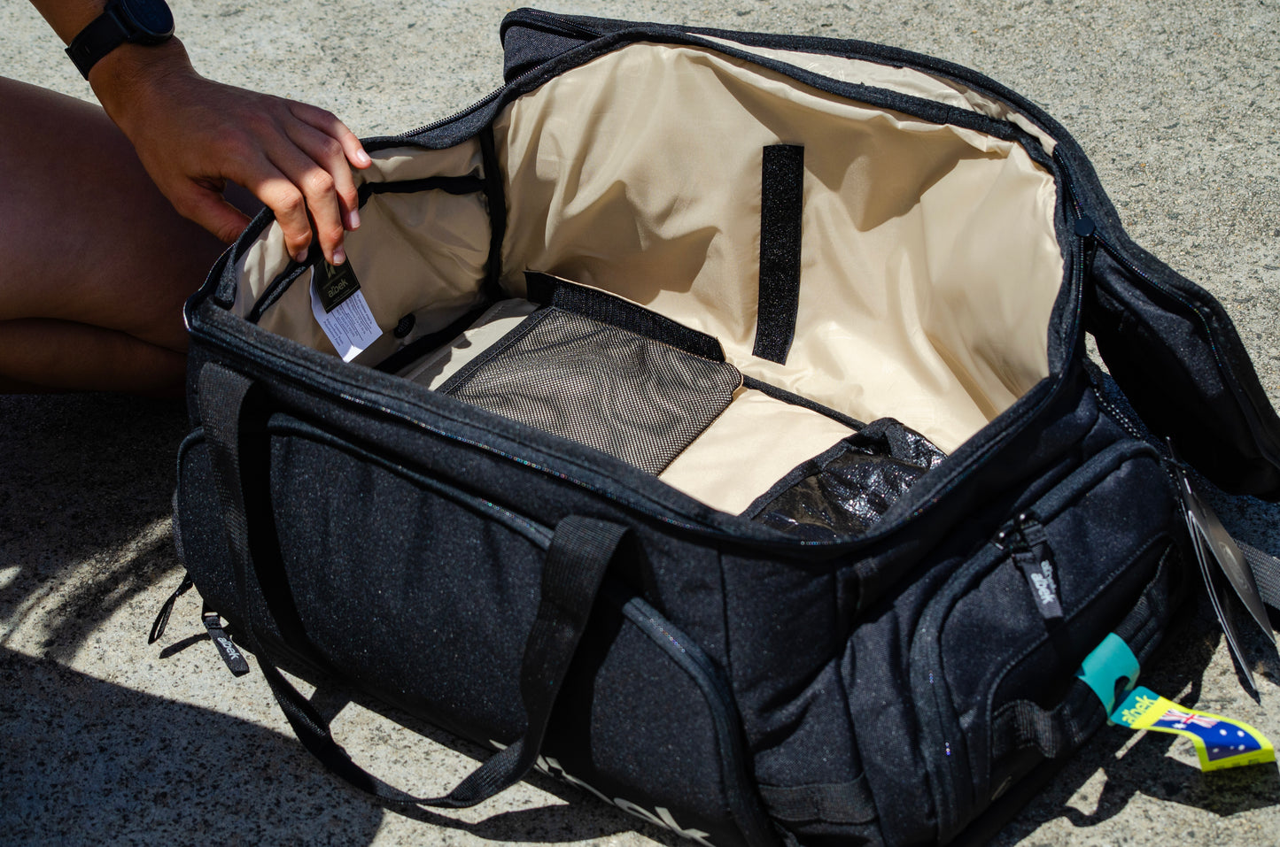Albek Sprung Gear Bag Skytrail 51 Duffle Covert Black