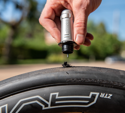 Stans No Tubes Dart Tool