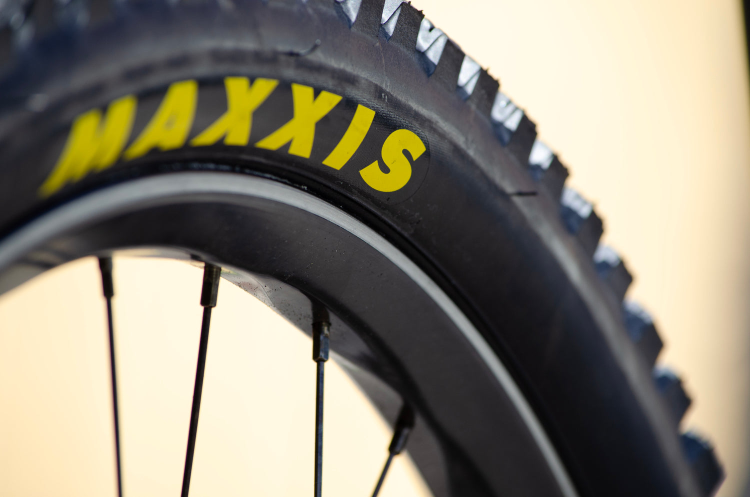 Tyres & Wheels