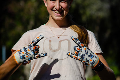 Sprung Fist Gloves