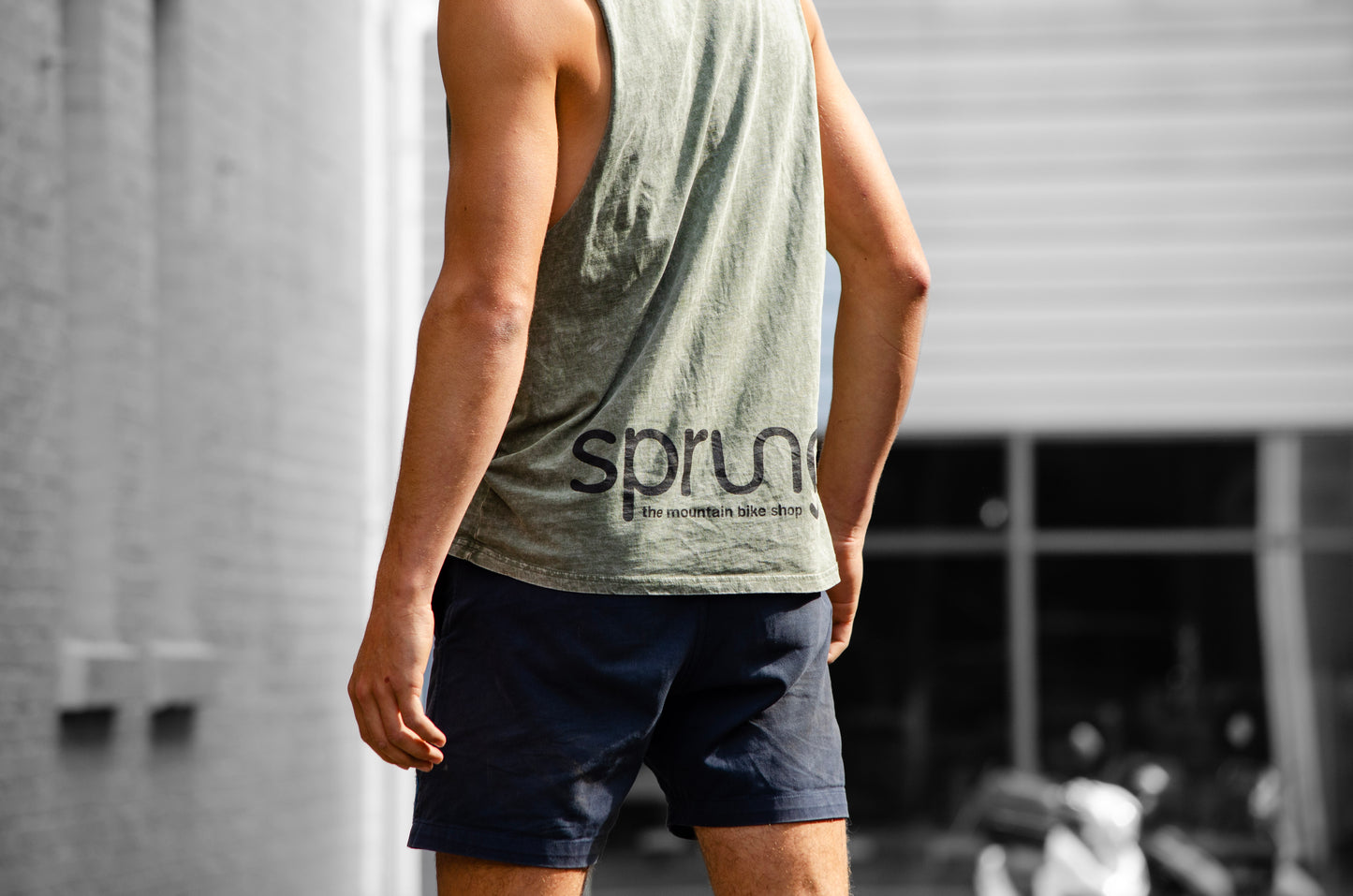 Sprung Singlet