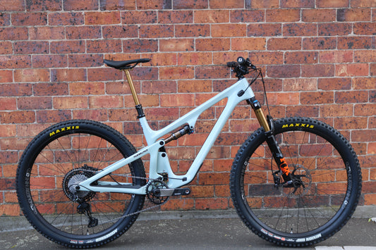 Yeti SB120 TS Large Loch 2023 Custom Build