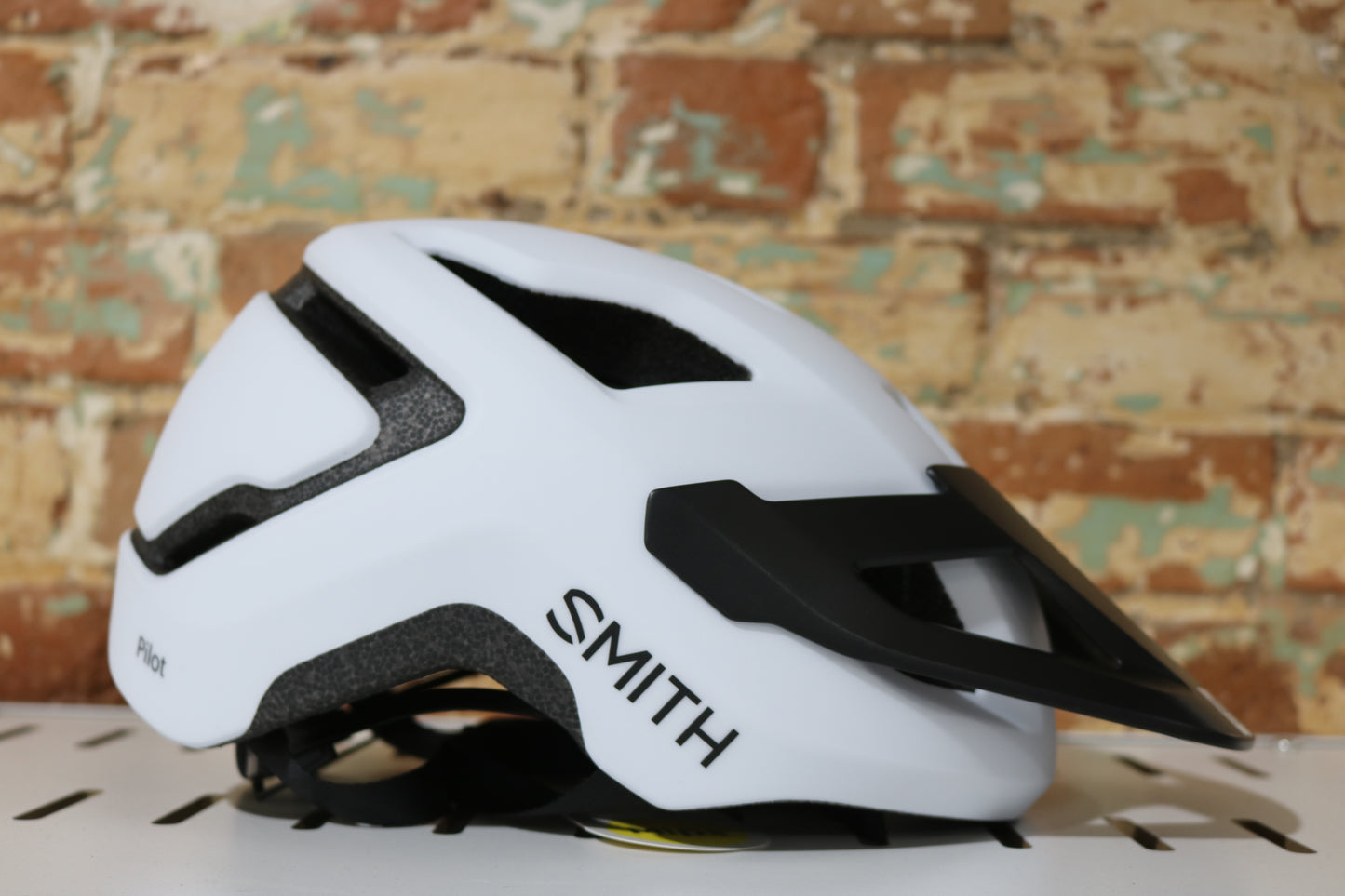Smith Pilot MIPS Helmet