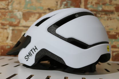 Smith Pilot MIPS Helmet